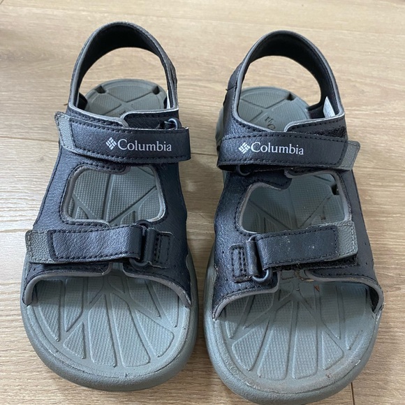Boys Columbia sandals size 2 - Picture 4 of 4